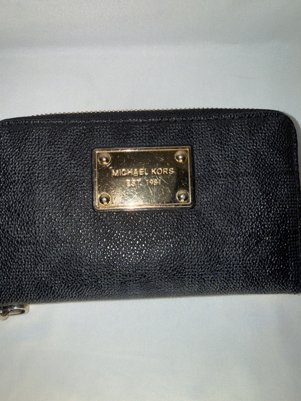 Michael Kors Jet Set Travel Medium Zip Around Wallet Black Signiture - Picture 3 of 7